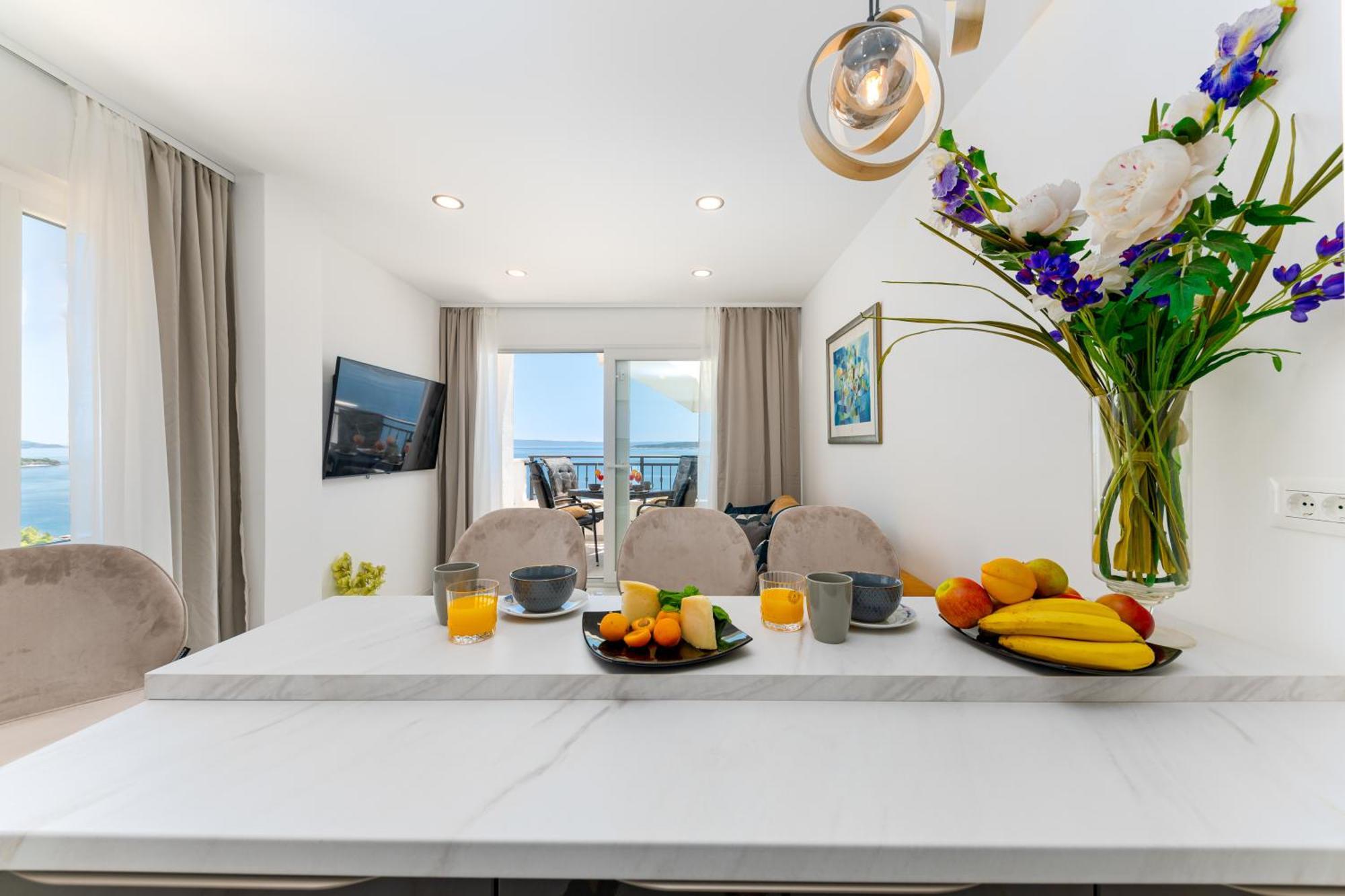 Seaview Apartments Nives Brela Extérieur photo