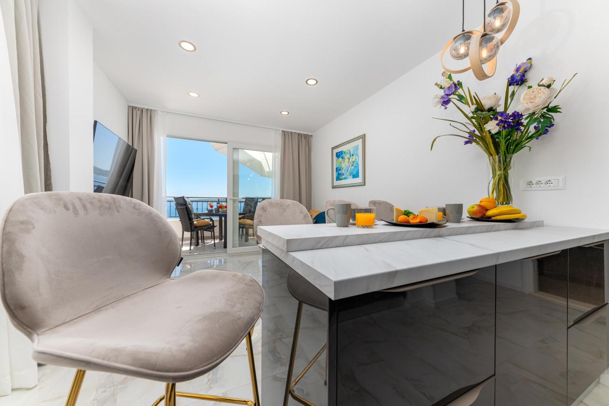 Seaview Apartments Nives Brela Chambre photo