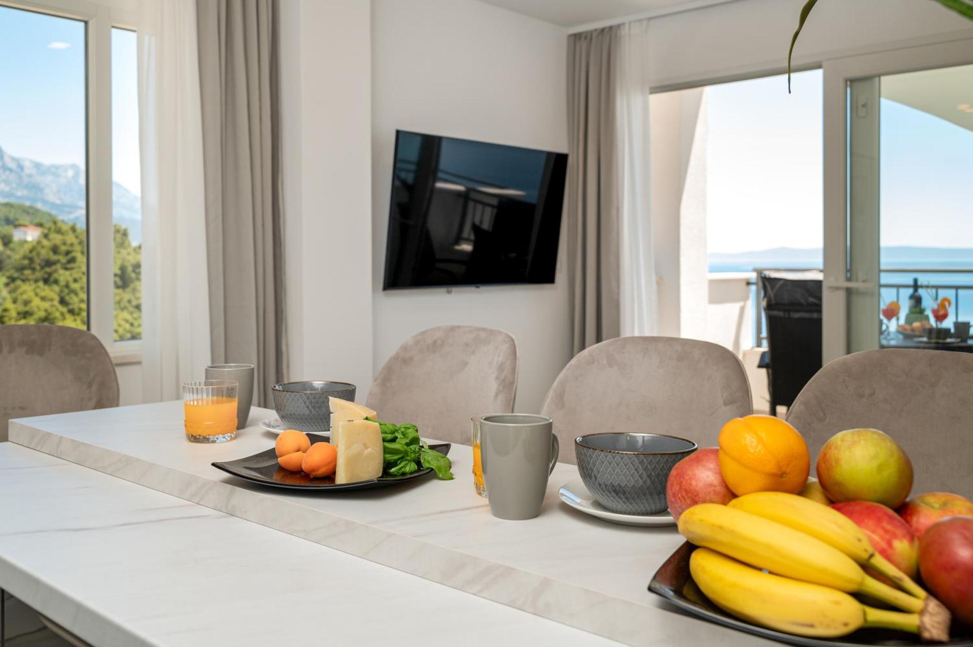 Seaview Apartments Nives Brela Chambre photo